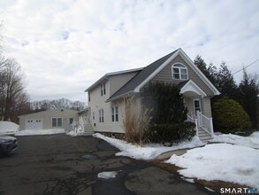 Building Photo - 256 Seaside Ave