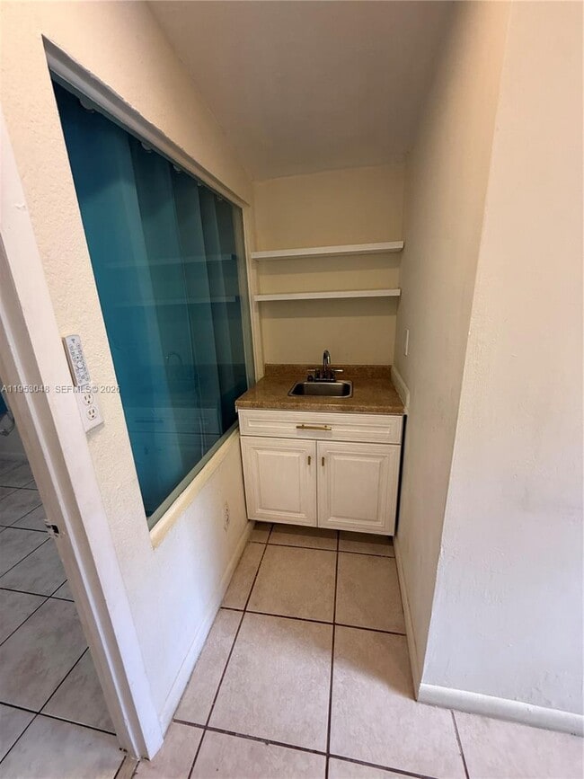 Foto del edificio - 3501 SW 40th Ave