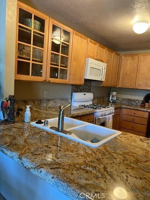 Building Photo - 24437 Copper Cliff Ct