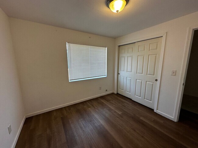 Foto del edificio - Single Level 3 Bedroom 2 Bath - 1 Car Garage - Lebanon