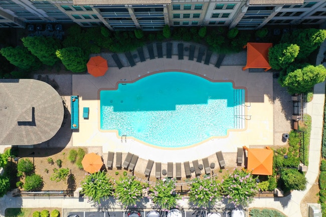 Foto aérea - Regency Johns Creek