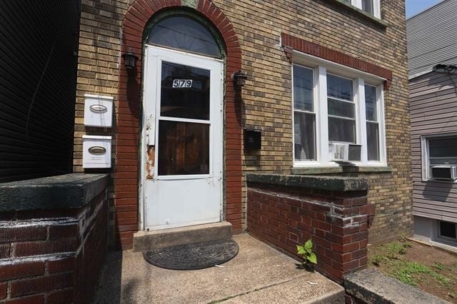 Primary Photo - 579 Liberty Ave