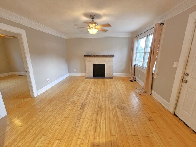 Building Photo - 204 Parkins Mill Rd