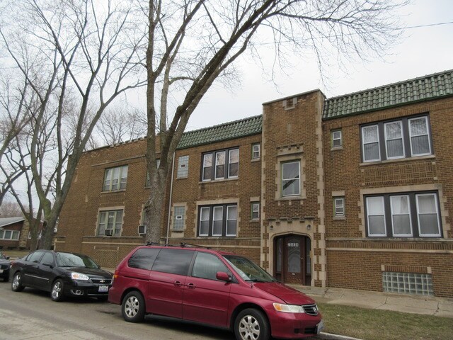 Foto principal - 2306 E 80th St
