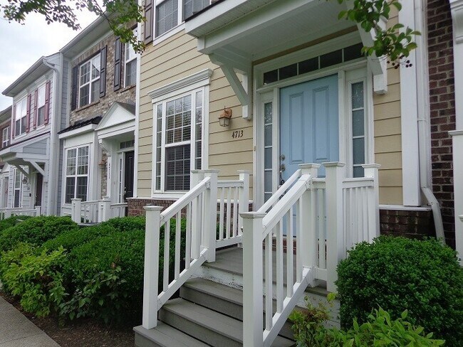 Foto del edificio - 4713 Brighton Village Dr