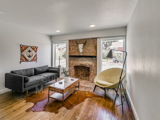 Foto del edificio - 1700 NW 17th St