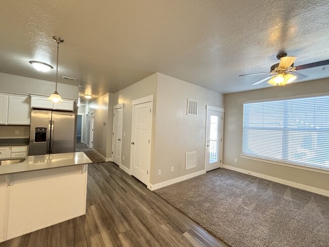 Building Photo - 12992 S Tortola Dr