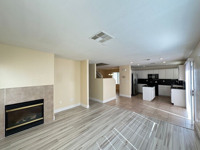 Foto del edificio - FALCON POINTE