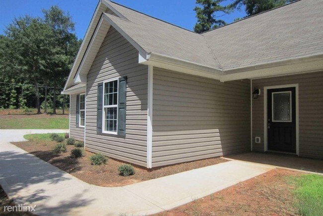 Foto del edificio - 1071 Tall Oaks Rd