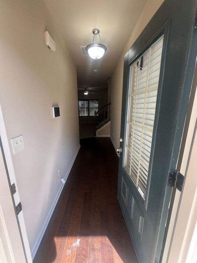 Foto del edificio - Beautiful 3-Bedroom, 2.5-Bath Home in Established Community!