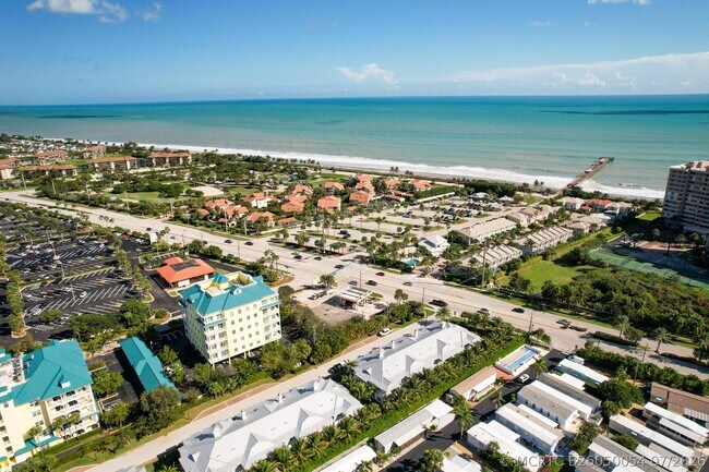 Foto del edificio - 144 Ocean Breeze Dr
