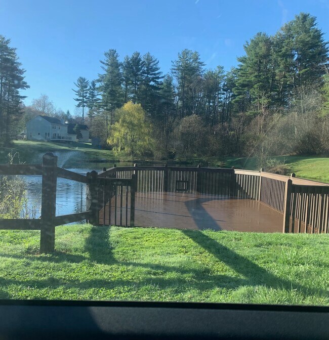 Foto del edificio - 61 Trotters Way