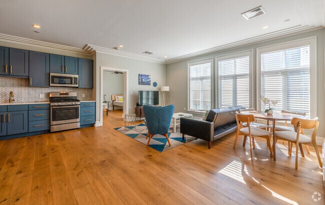 2HAB, 1BA - 750 ft² - Valor