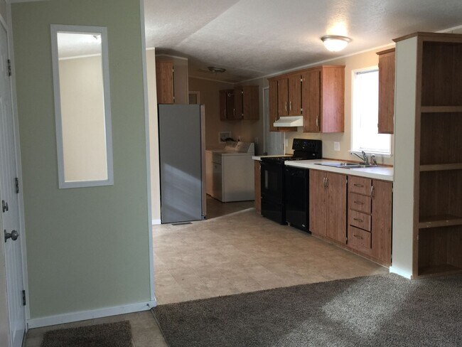 Foto del edificio - Nice manufactured home in North Pointe.