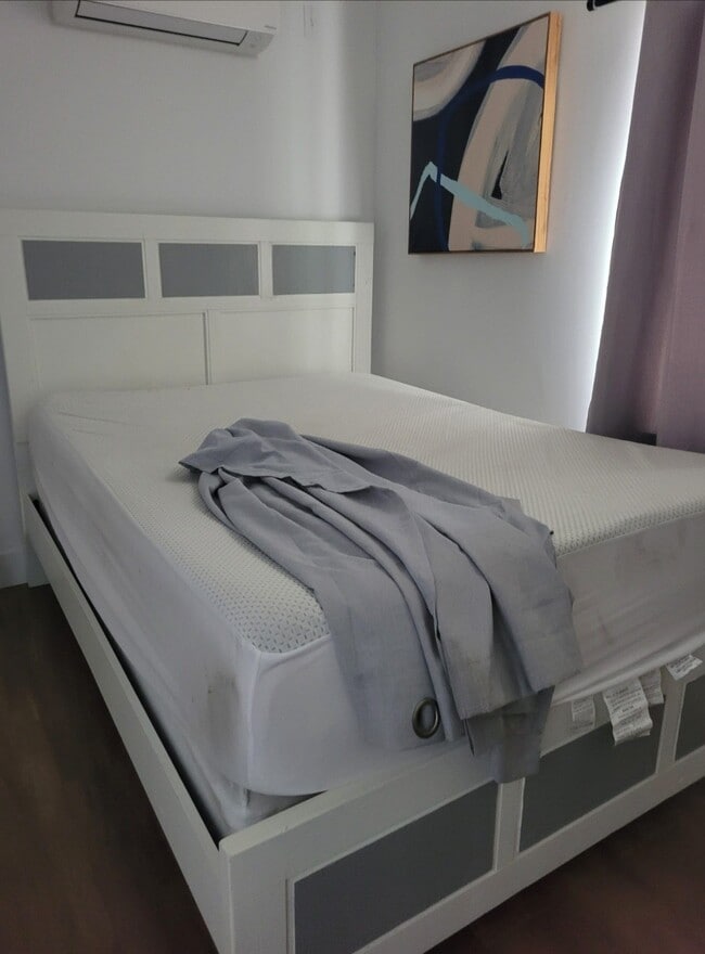 Building Photo - 7951 Maestro Ave