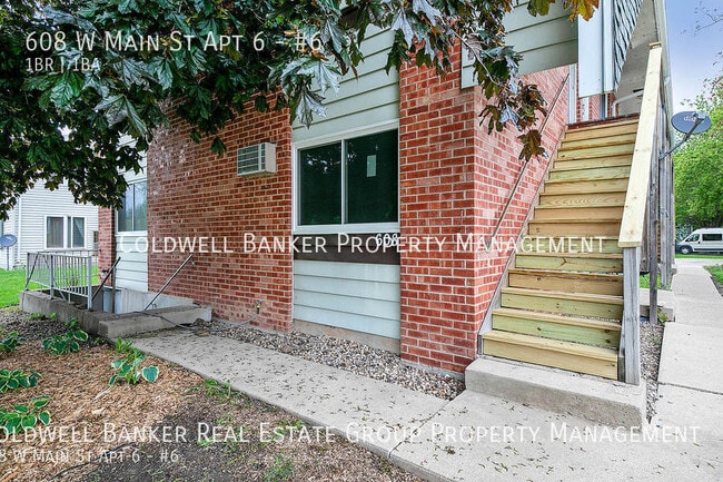 Building Photo - 608 W Main St