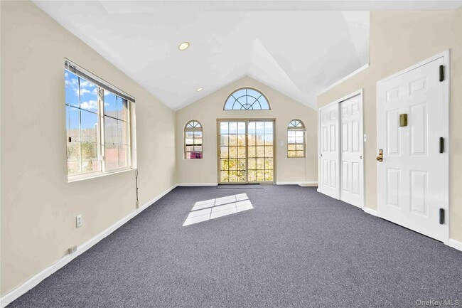 Building Photo - 88-20 70th Rd