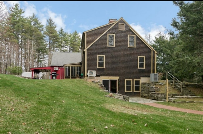 Building Photo - 1 Champeaux Rd