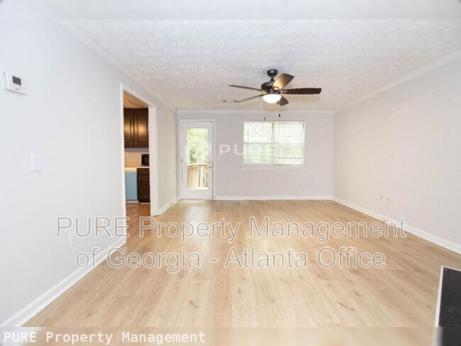 Building Photo - 2414 Leeward Ct