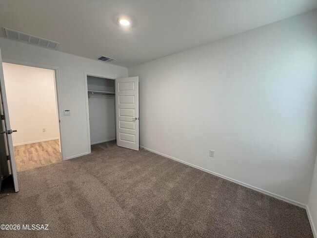 Building Photo - 10443 W Guilford Ln