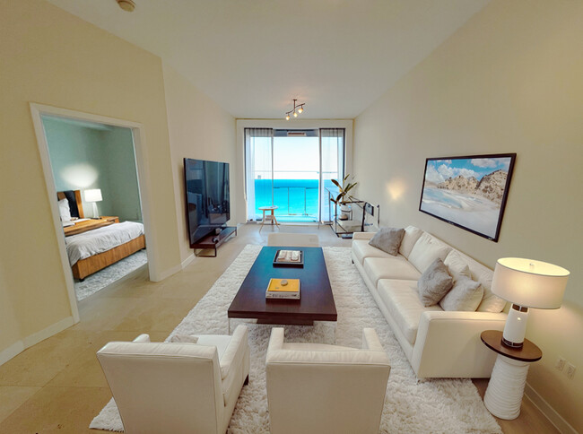 Foto del edificio - 725 NE 22nd St