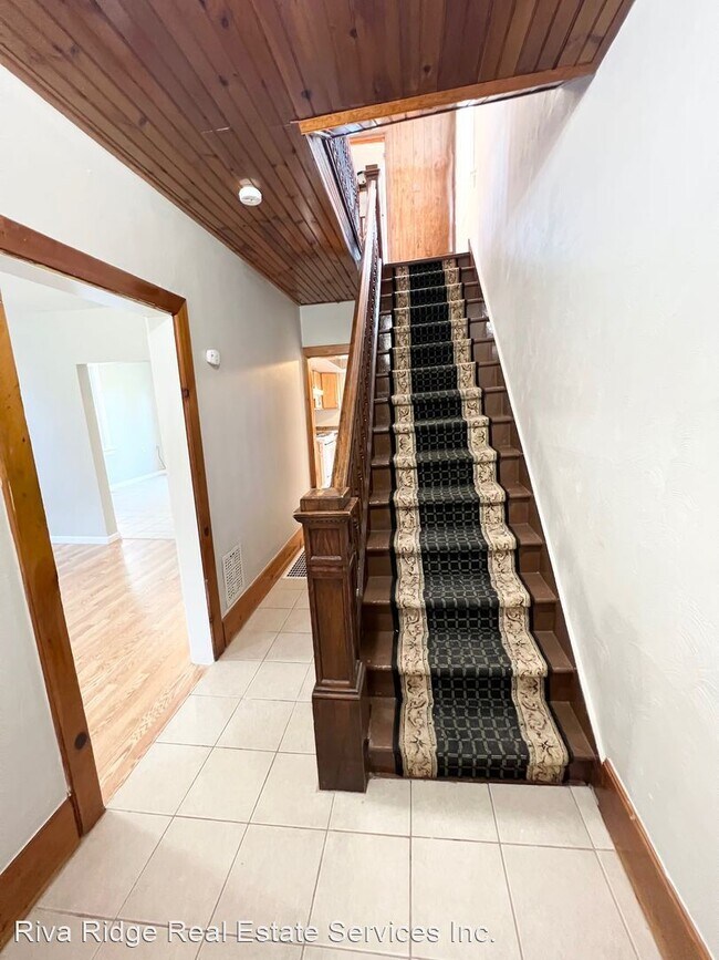 Foto del edificio - 3 br, 1 bath House - 915 Edgewood Avenue