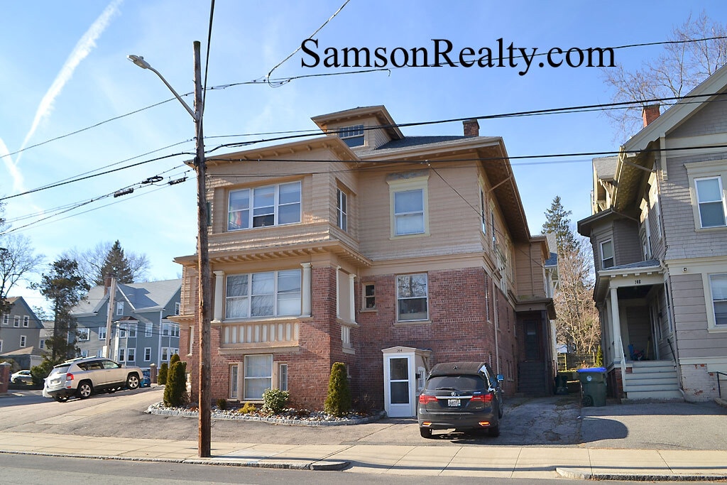 Primary Photo - 144 Taber Ave