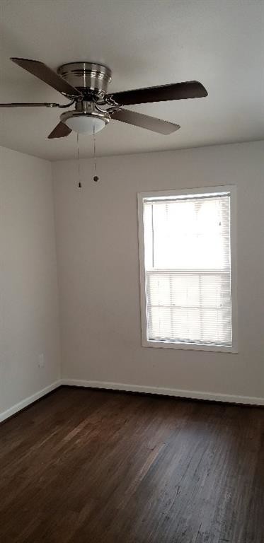 Building Photo - 1630 Kyle Ave