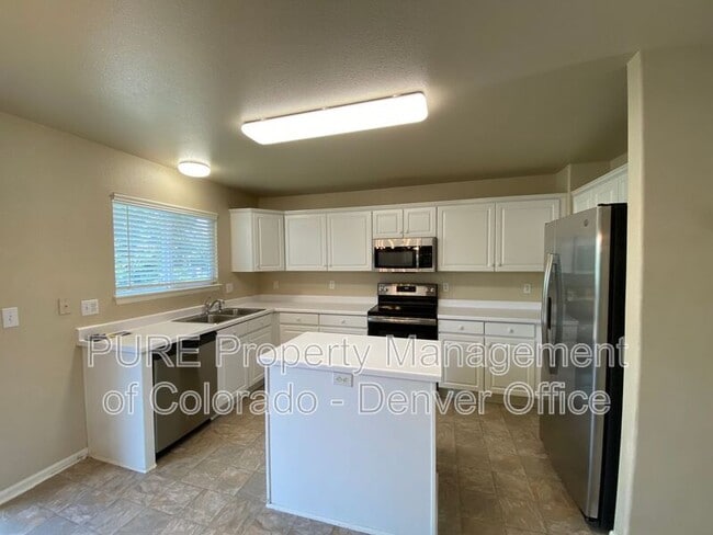 Foto del edificio - 2573 Cove Creek Ct