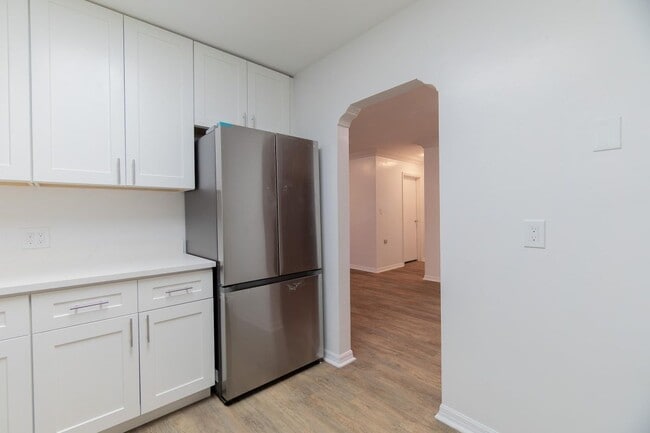 Foto del edificio - 4375 Forest Ln