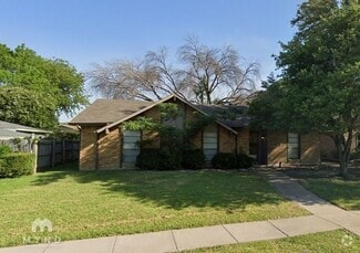 Building Photo - 5033 Amhurst Ln
