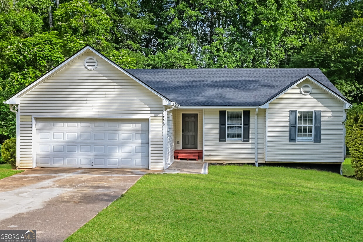 Primary Photo - 2270 Village Dr