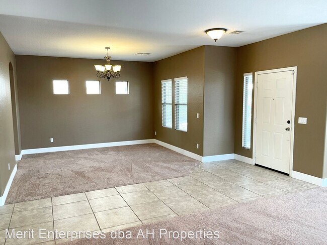 Foto del edificio - 4 br, 2.5 bath House - 11134 N 165TH AVE