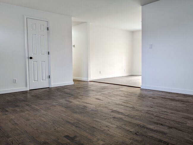 Foto del edificio - 3-Bedroom, 2-Bath Home With Large Patio an...
