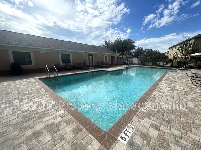 Foto del edificio - 9036 Moonlit Meadows Loop