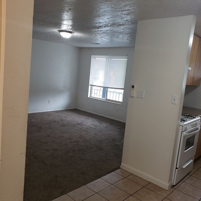 Foto del edificio - 1B/1B Pet Friendly Apartment South of BYU