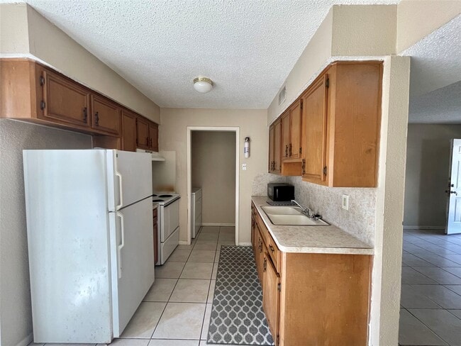 Foto del edificio - 702 Hargest St