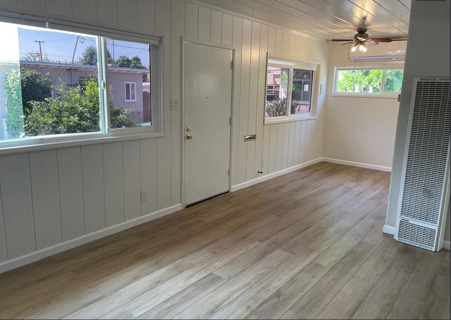 Building Photo - 555 S Indian Hill Blvd