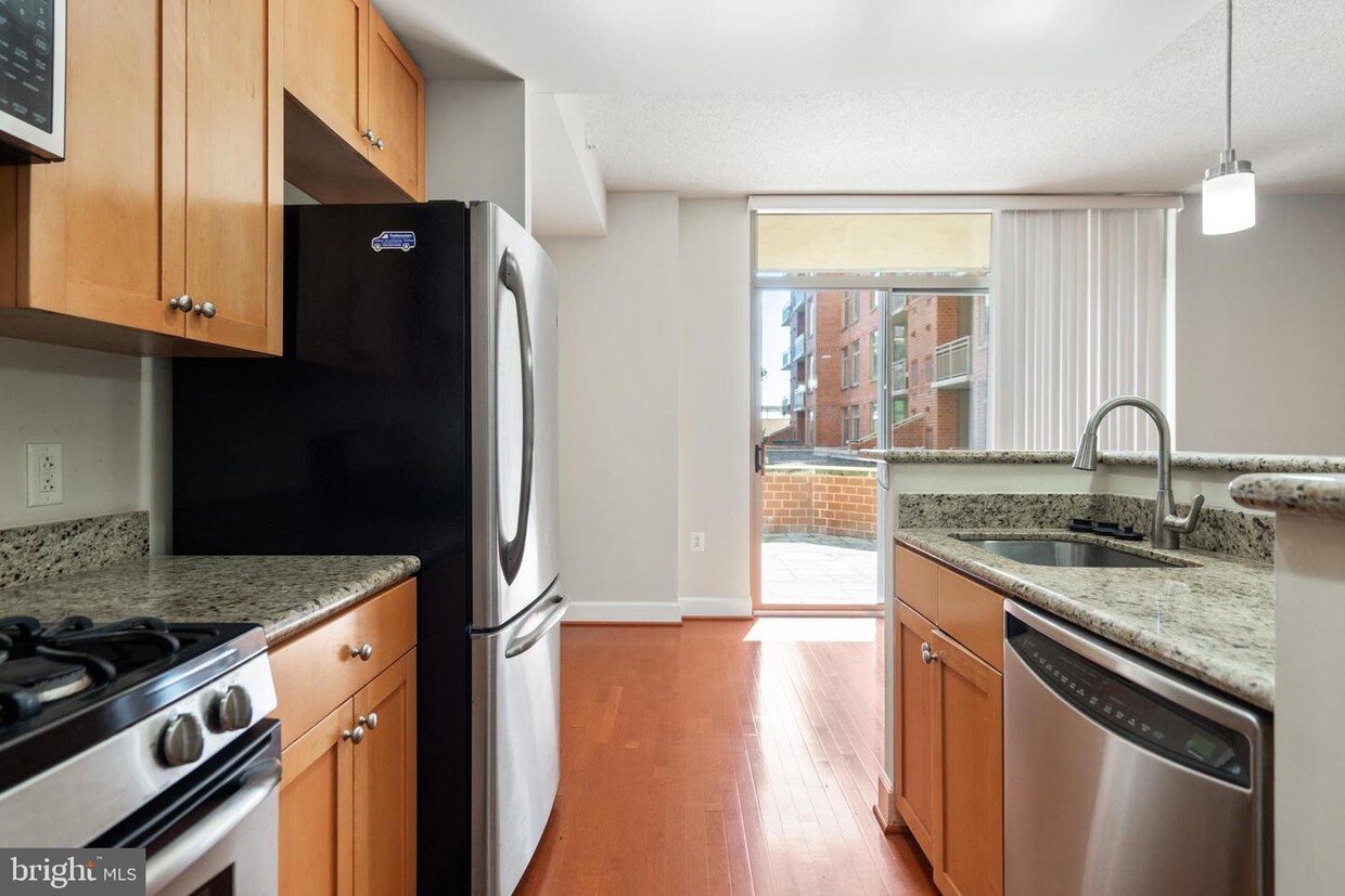 Foto principal - 3600 S Glebe Rd