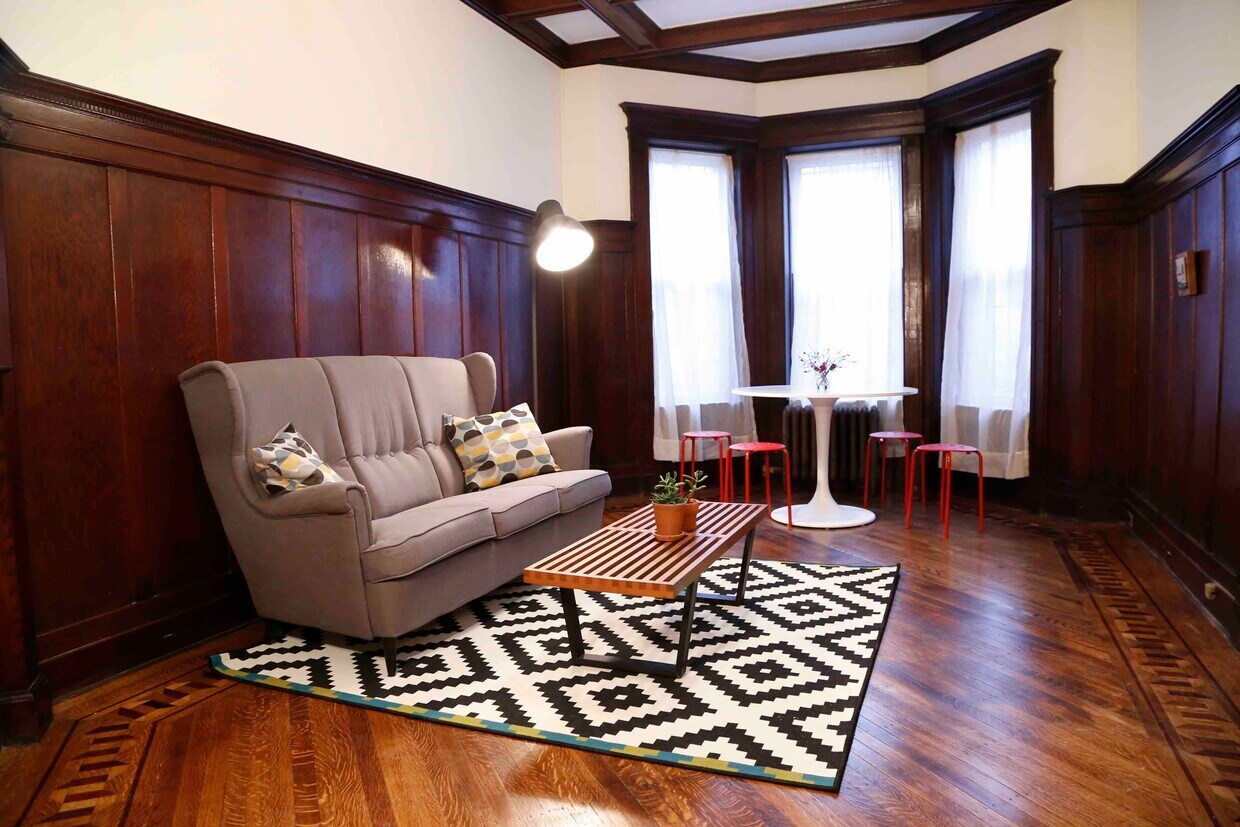 Dining room - 352 Parkside Ave