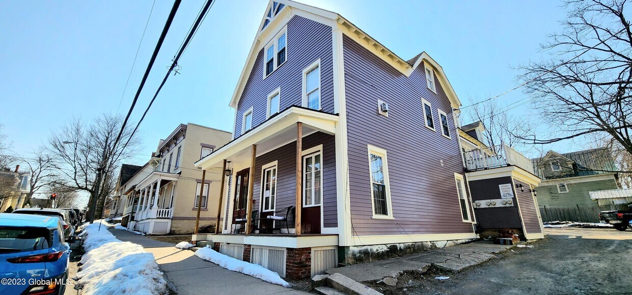 74 Caroline St Unit 1, Saratoga Springs, NY 12866 Apartment for Rent