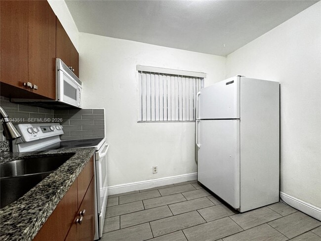 Foto del edificio - 30 SE 4th Ave