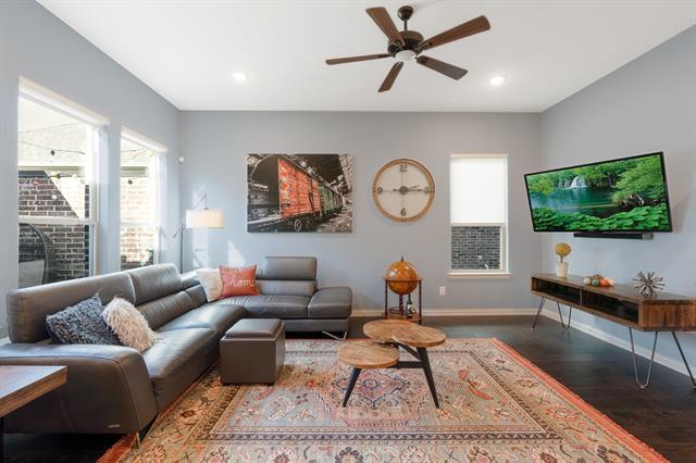 Building Photo - 4510 Meadow Hawk Dr