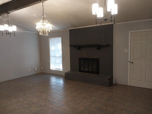 Foto del edificio - 4600 Sunnyside Dr