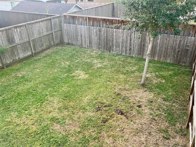 Foto del edificio - 1021 Louise St