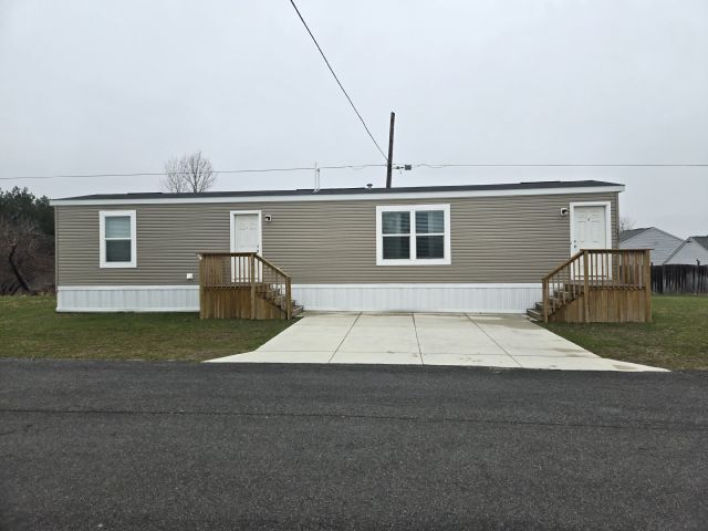 Foto principal - 1437 West Dr