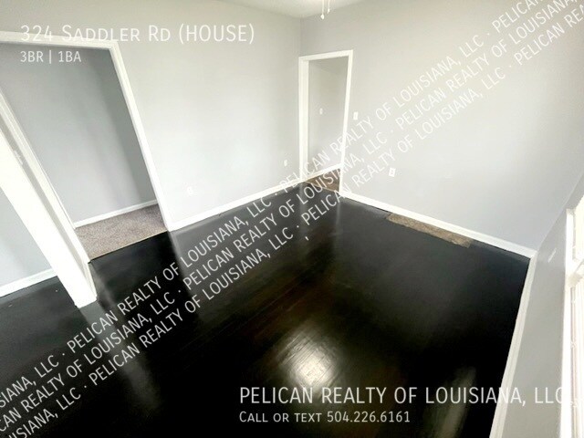 Building Photo - 324 Saddler Rd
