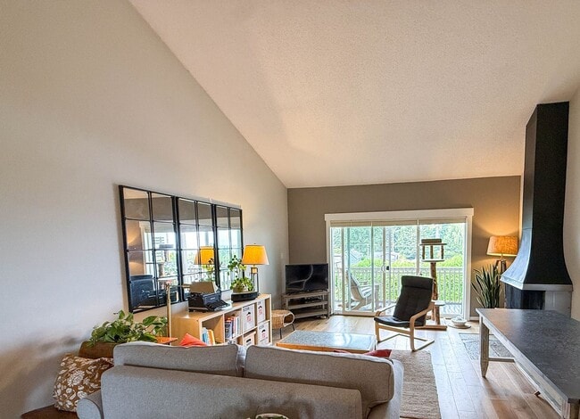 Photo - 630 5th Avenue S #208 Apartment