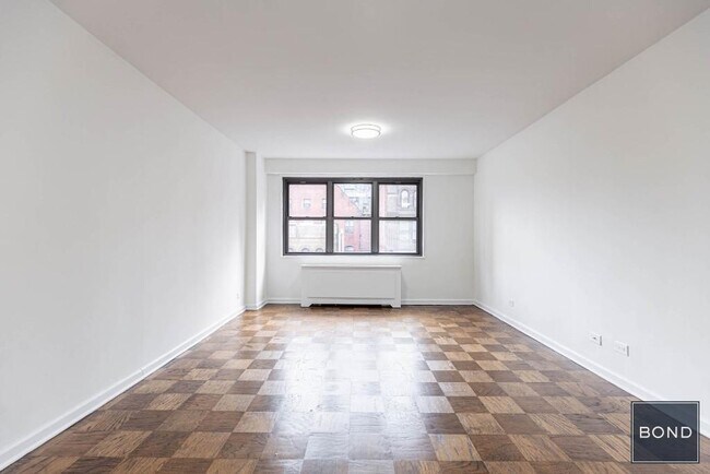 Foto del edificio - 145 E 16th St