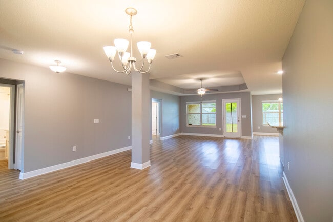 Building Photo - 3215 Stephens Landing Ln